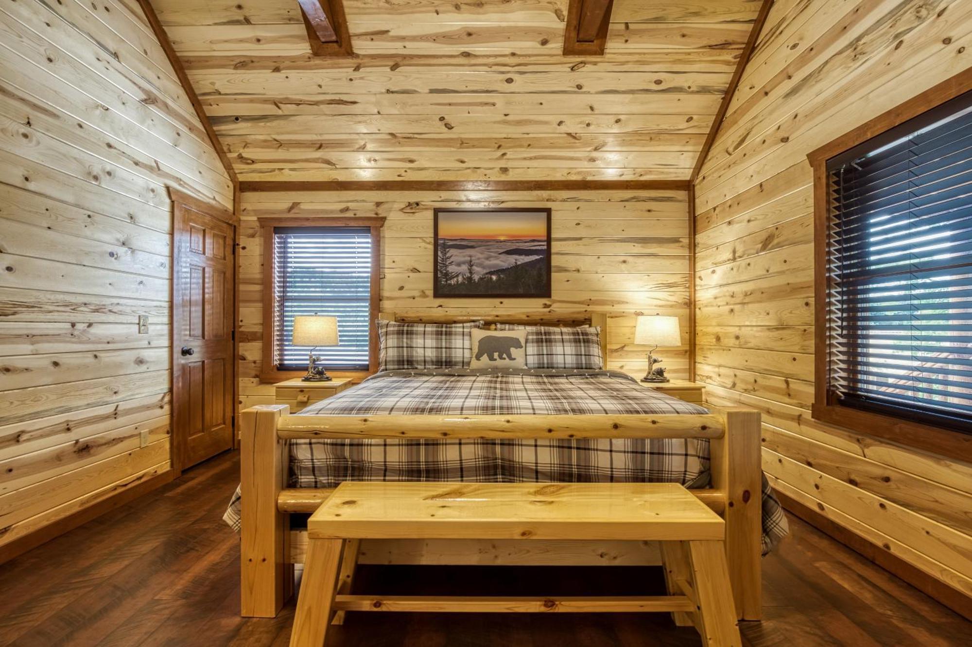 Majestic Splash- 8 Bedroom, Indoor Pool, Hot Tub, 1089 Free Tickets Each Paid Day, Dollywood Sevierville Exterior photo