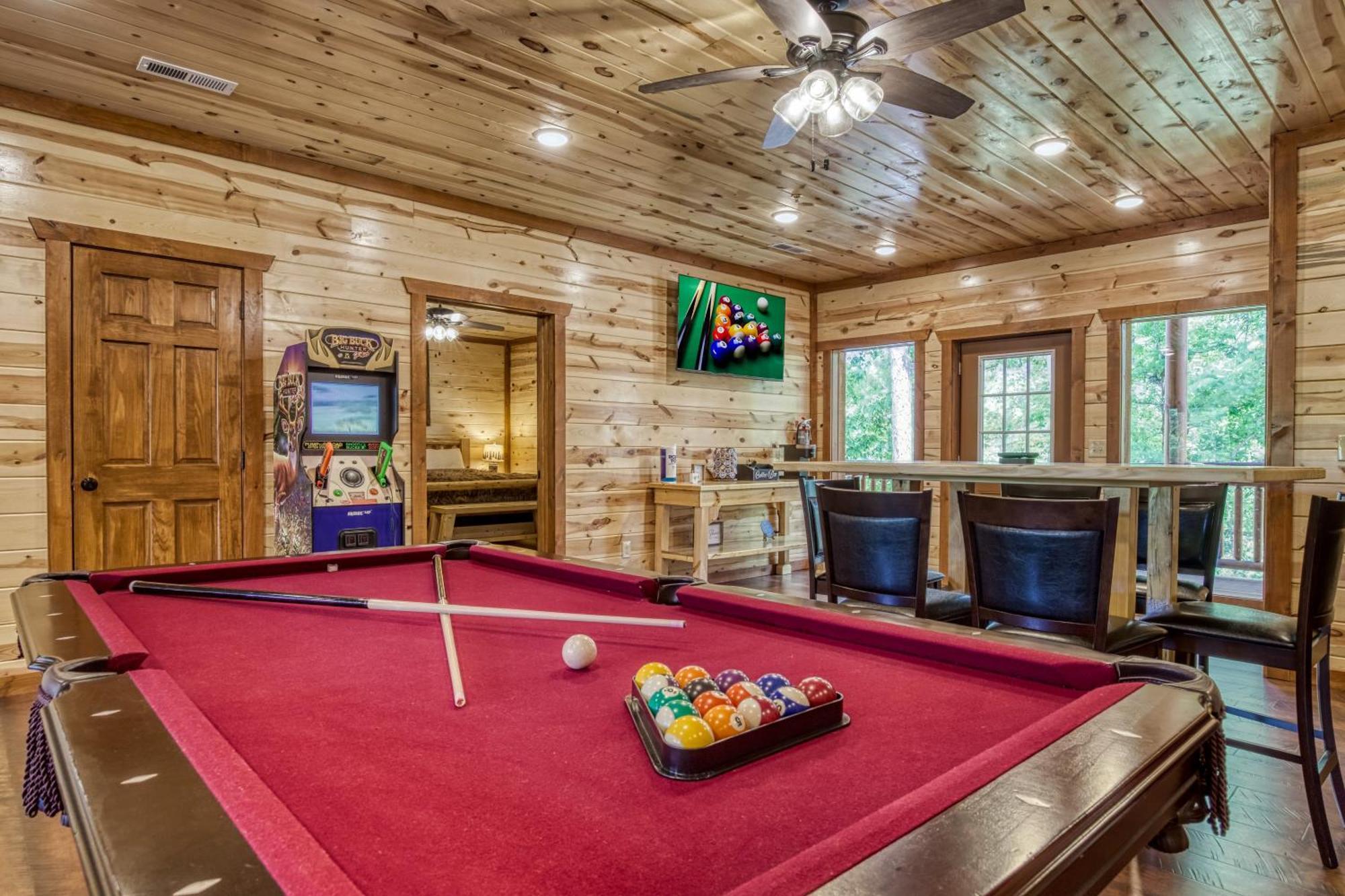 Majestic Splash- 8 Bedroom, Indoor Pool, Hot Tub, 1089 Free Tickets Each Paid Day, Dollywood Sevierville Exterior photo