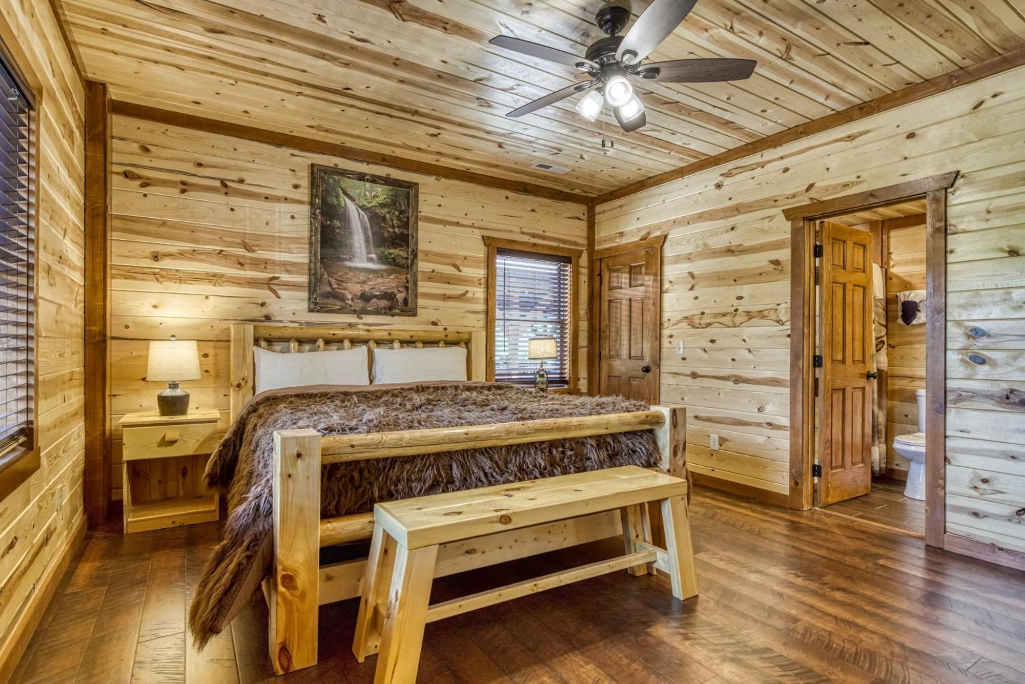 Majestic Splash- 8 Bedroom, Indoor Pool, Hot Tub, 1089 Free Tickets Each Paid Day, Dollywood Sevierville Exterior photo