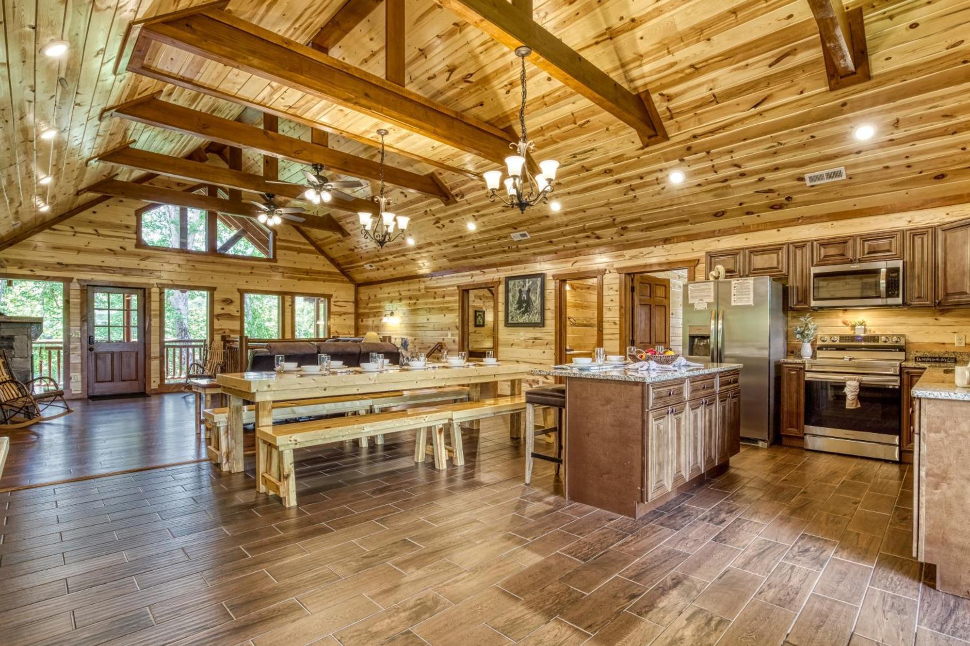 Majestic Splash- 8 Bedroom, Indoor Pool, Hot Tub, 1089 Free Tickets Each Paid Day, Dollywood Sevierville Exterior photo