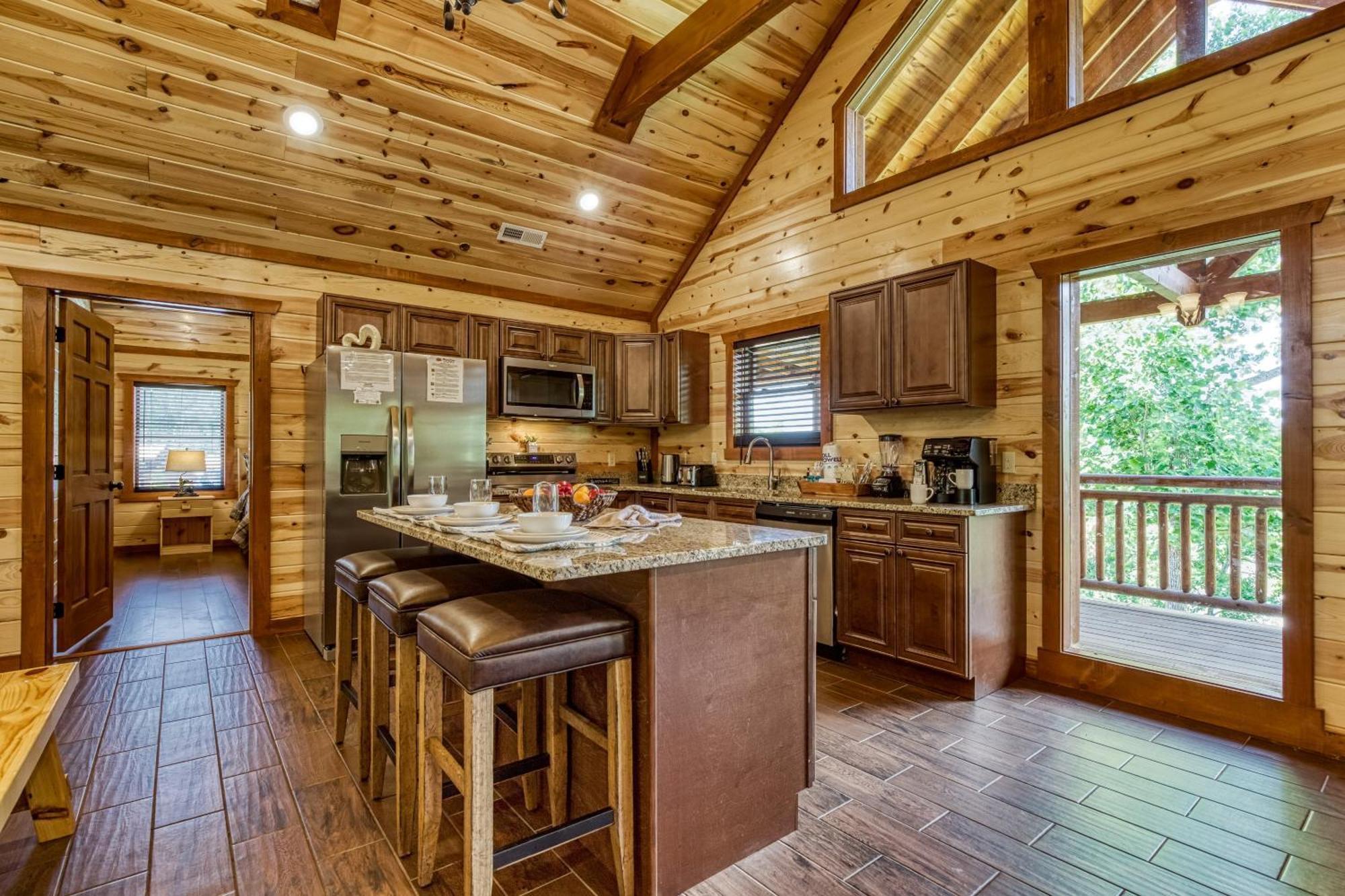 Majestic Splash- 8 Bedroom, Indoor Pool, Hot Tub, 1089 Free Tickets Each Paid Day, Dollywood Sevierville Exterior photo