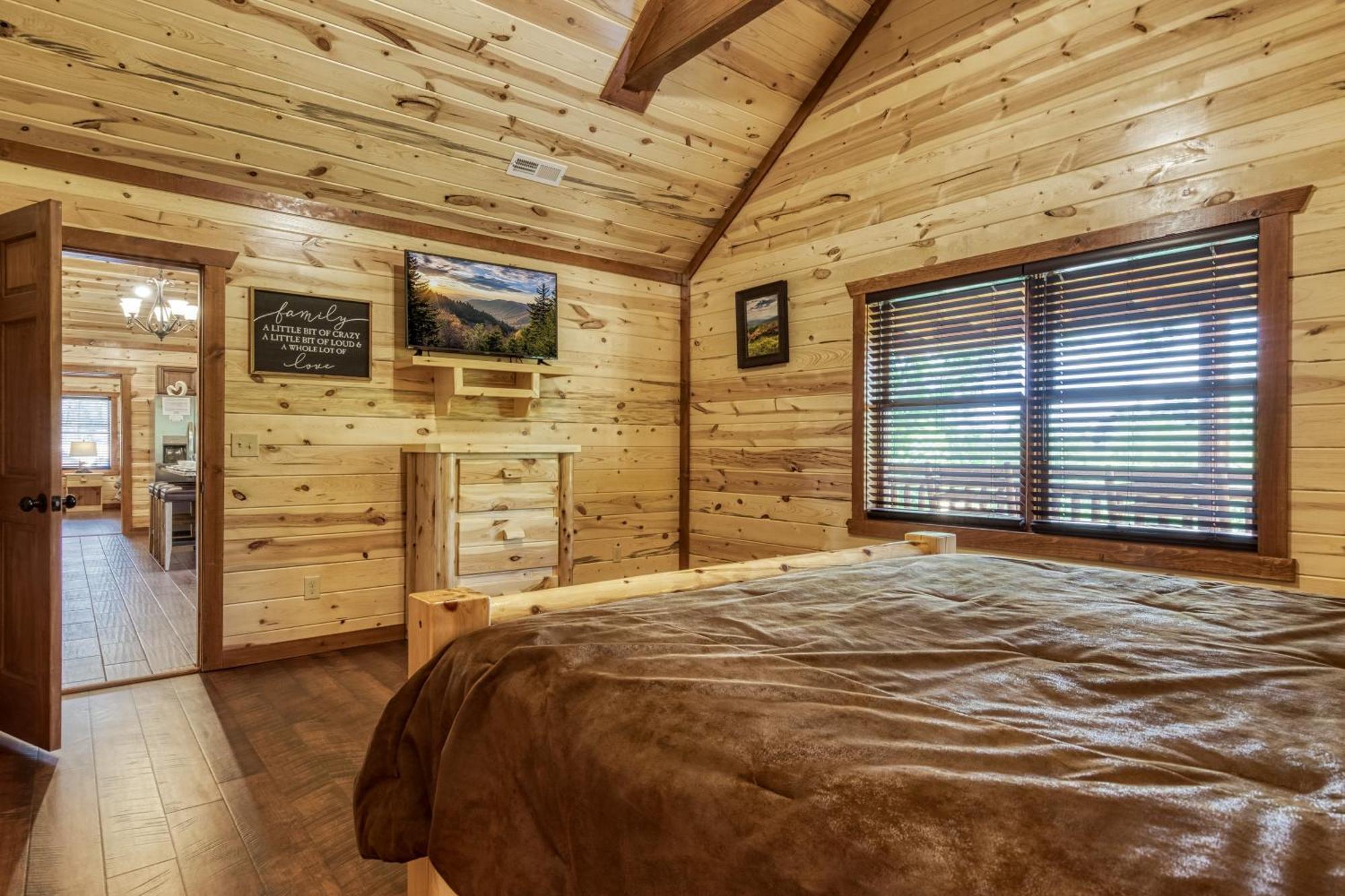 Majestic Splash- 8 Bedroom, Indoor Pool, Hot Tub, 1089 Free Tickets Each Paid Day, Dollywood Sevierville Exterior photo